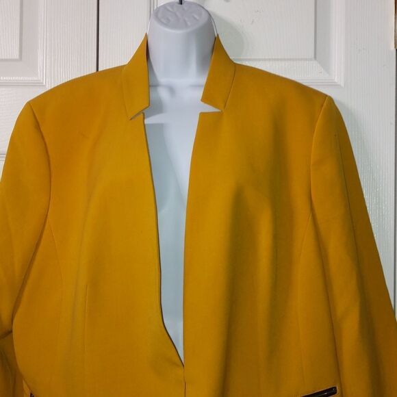 Nine West mustard color blazer jacket  Sz 20 - Picture 3 of 5